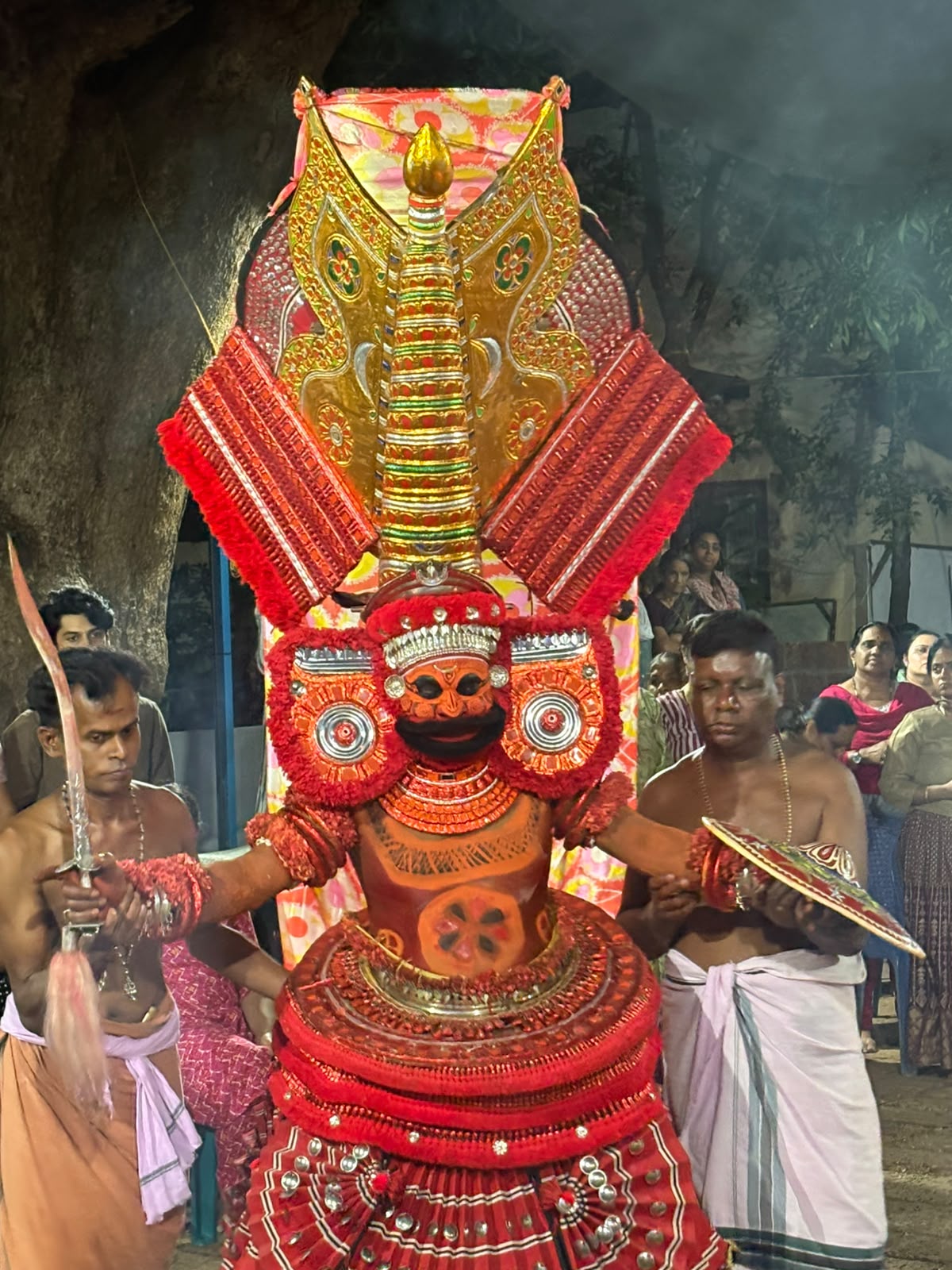 Uthamanthil Sreekantan Daivam Theyyam